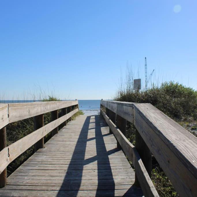 Beachside Retreat Awaits At Jacksonville Beach Exterior foto